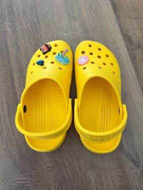 Crocs - Men or Women